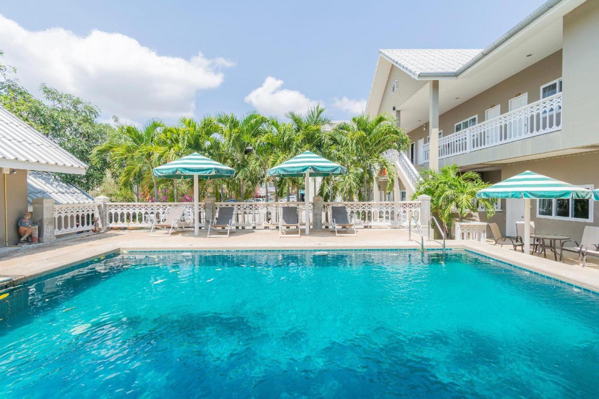 Highway Hotel Hua Hin
